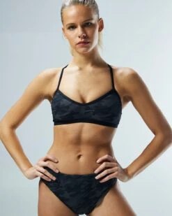 TYR Durafast Elite® Women's Classic Bikini Bottom - Blackout Camo -TYR Store BBCA7A 022 alt07 1