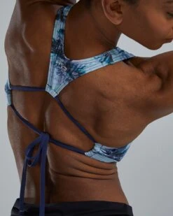 TYR Women's Kira Top - Shale -TYR Store BKISHA7A 461 alt07