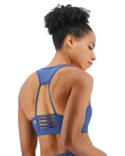 TYR Women's Reilly Top - Solid -TYR Store BRESO7A 139 main02