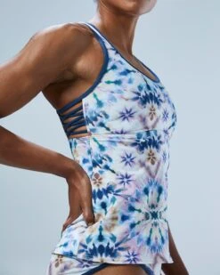 TYR Women's Harley Tank - Pressed Flowers -TYR Store THAPFL7A 960 alt08