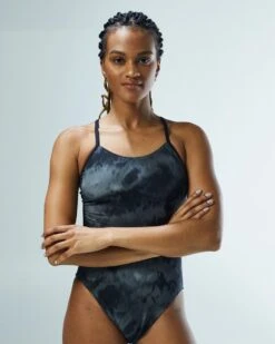 TYR Durafast Elite® Women's Cutoutfit Swimsuit - Turbulent -TYR Store ctur7a 927 alt07 7