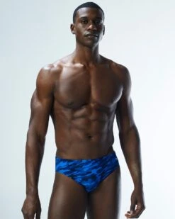 TYR Durafast Elite® Men's Brief Swimsuit - Camo -TYR Store rcam7a 420 alt07 7