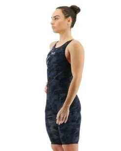 TYR Women's Venzo™ Open Back - USA Blackout Camo -TYR Store vzcuob6a 921 alt03