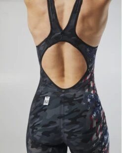 TYR Women's Venzo™ Open Back - USA Blackout Camo -TYR Store vzcuob6a 921 alt07